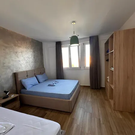 Tuttomondo Apartamento Golem (Tirana)
