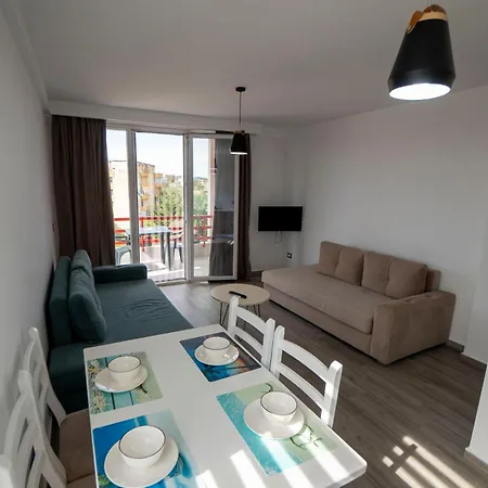 Apartment Tuttomondo Golem (Tirana)